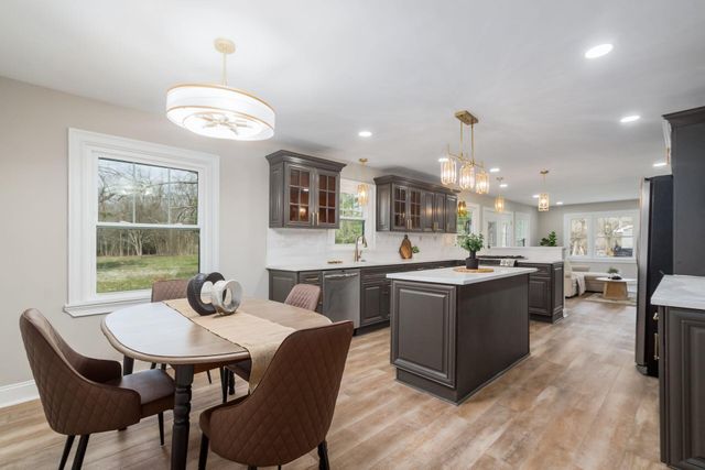 6136 Charmar Drive, Westerville, OH 43082