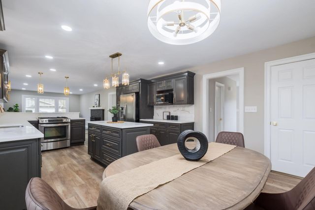 6136 Charmar Drive, Westerville, OH 43082