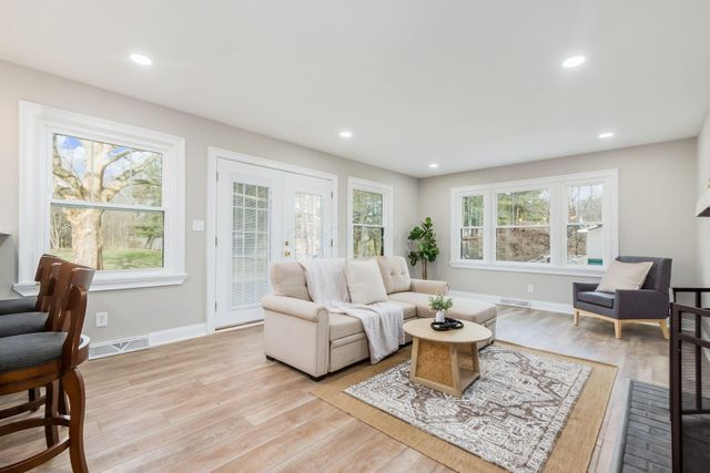 6136 Charmar Drive, Westerville, OH 43082