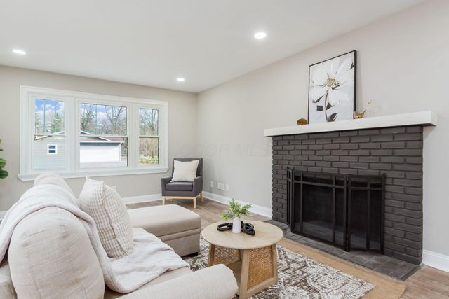 6136 Charmar Drive, Westerville, OH 43082