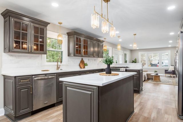 6136 Charmar Drive, Westerville, OH 43082