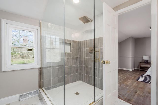 6136 Charmar Drive, Westerville, OH 43082