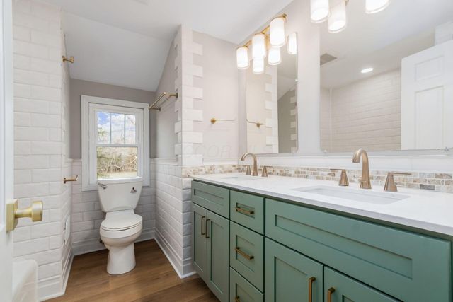 6136 Charmar Drive, Westerville, OH 43082