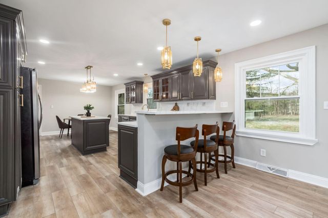 6136 Charmar Drive, Westerville, OH 43082