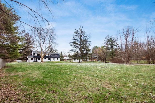 6136 Charmar Drive, Westerville, OH 43082