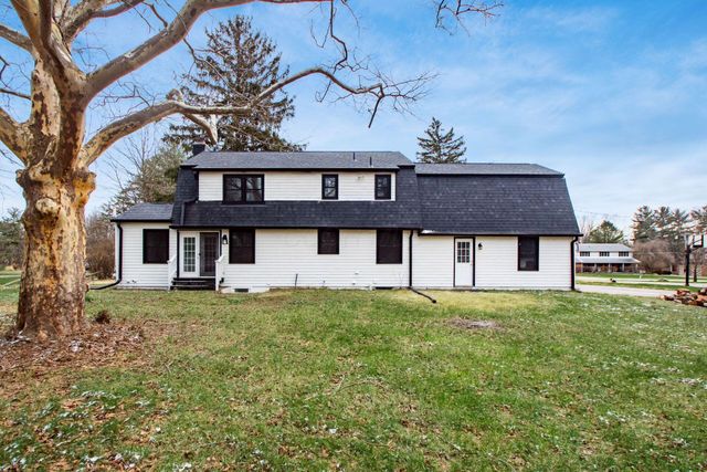 6136 Charmar Drive, Westerville, OH 43082