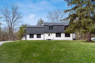 6136 Charmar Drive, Westerville, OH 43082