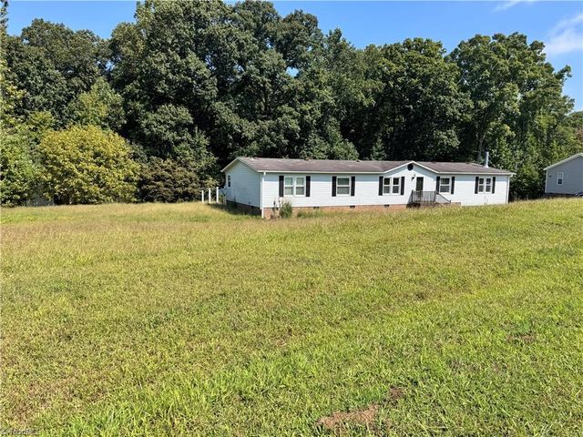 242 Granite Ridge Lane, Winston-salem, NC 27107