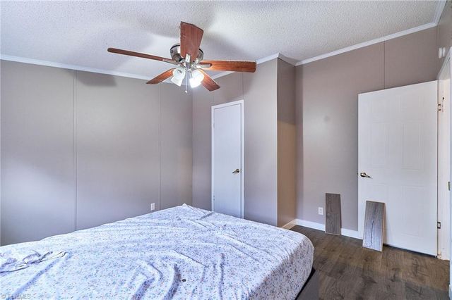 242 Granite Ridge Lane, Winston-salem, NC 27107