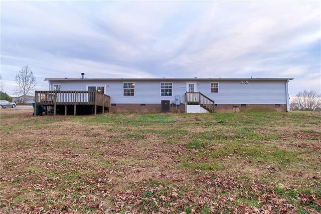 242 Granite Ridge Lane, Winston-salem, NC 27107