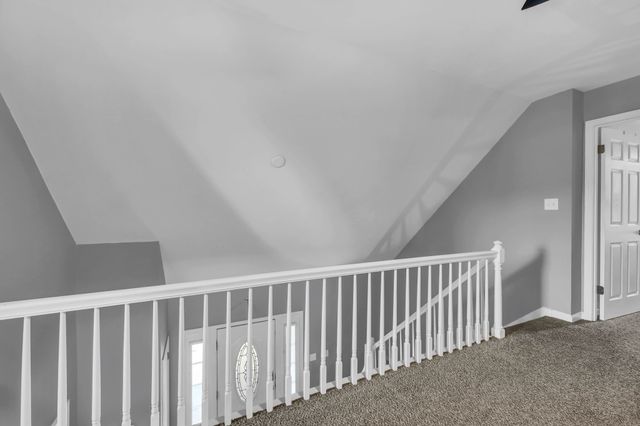 1020 Foxmoor Dr, Clarksville, TN 37042