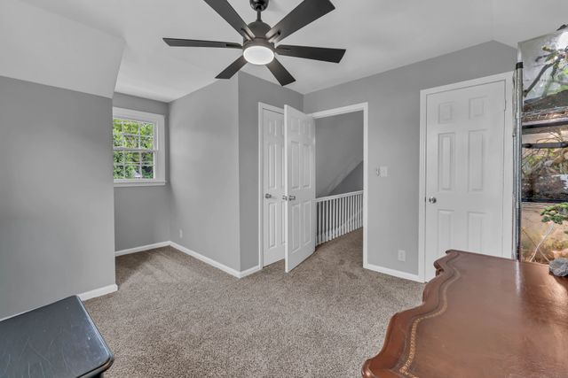 1020 Foxmoor Dr, Clarksville, TN 37042