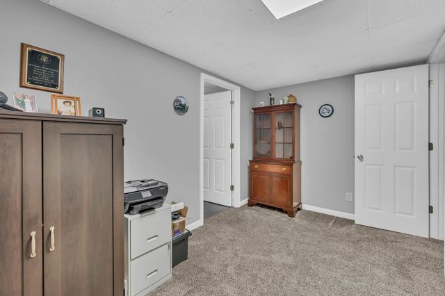 1020 Foxmoor Dr, Clarksville, TN 37042