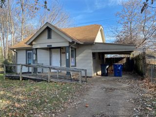 2419 S Olympia Avenue A, Tulsa, OK 74107