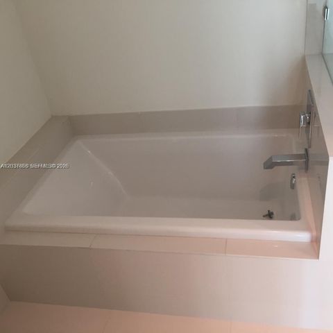 1100 S Miami Avenue 3811, Miami, FL 33130