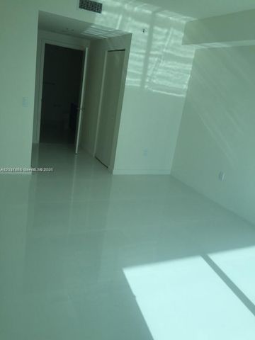 1100 S Miami Avenue 3811, Miami, FL 33130