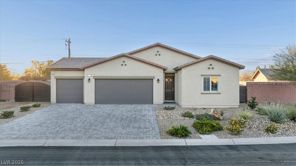 1700 South Outlaw Street, Pahrump, NV 89060
