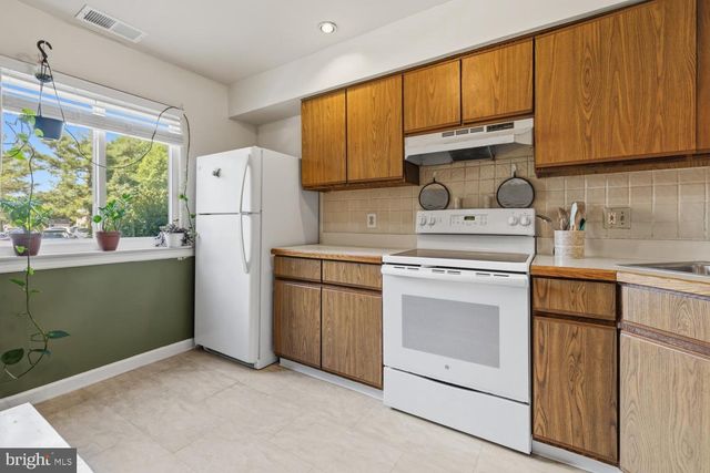 56 EMBER LN, Horsham, PA 19044