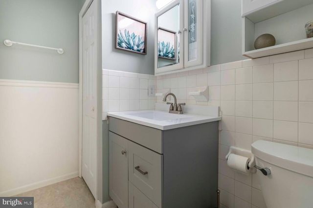 56 EMBER LN, Horsham, PA 19044