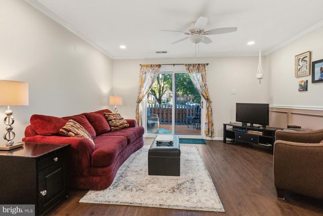 56 EMBER LN, Horsham, PA 19044