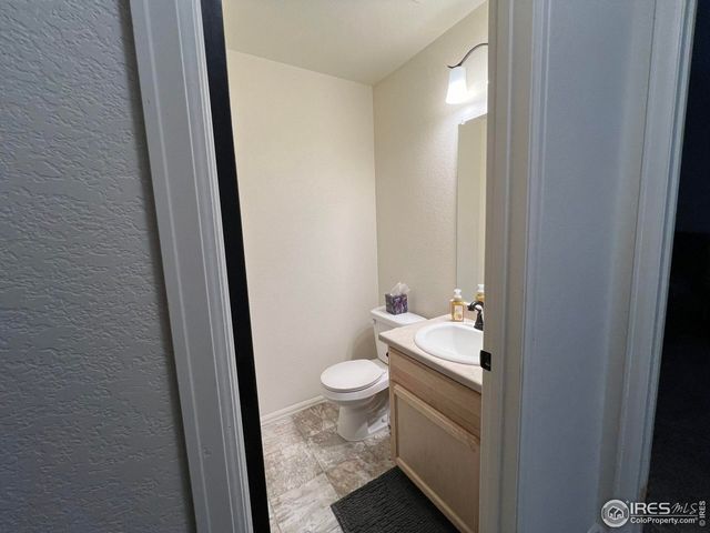 937 Greenbrook Dr, Windsor, CO 80550