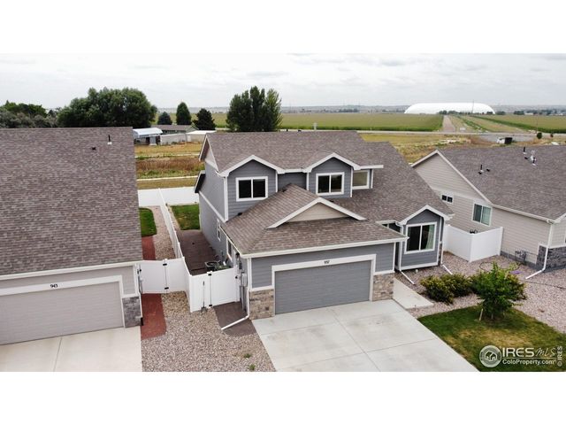 937 Greenbrook Dr, Windsor, CO 80550