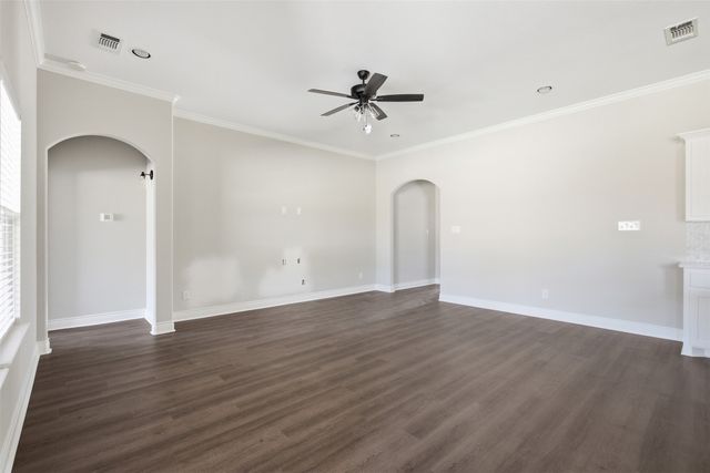 135 Trevor Lane, Greenville, TX 75402