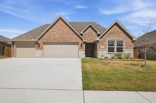 135 Trevor Lane, Greenville, TX 75402