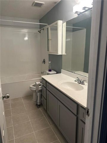 180 Antebellum way, Riverdale, GA 30274