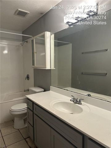 180 Antebellum way, Riverdale, GA 30274