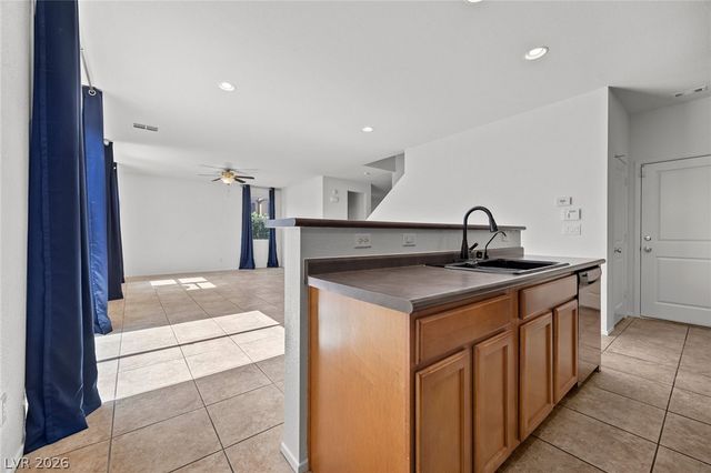 10639 Ostend Avenue, Las Vegas, NV 89166