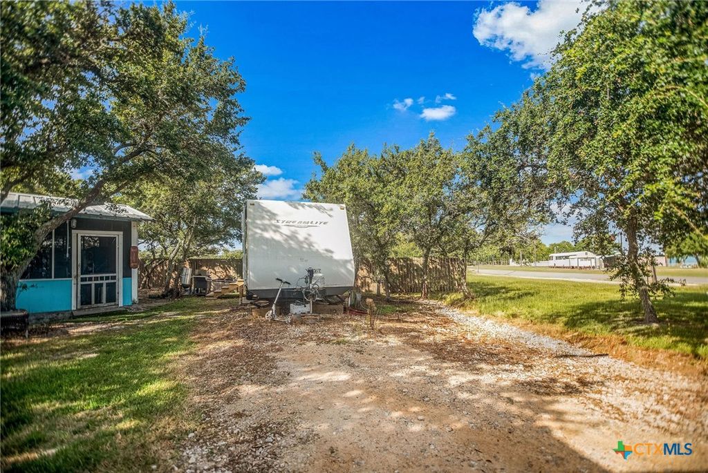 Image 4 of property listing at 1673 W Harrison, Port O'connor, TX 77982