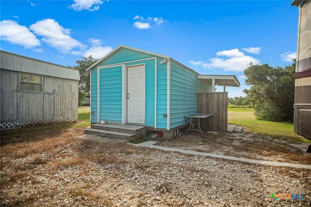 Image 6 of property listing at 1673 W Harrison, Port O'connor, TX 77982