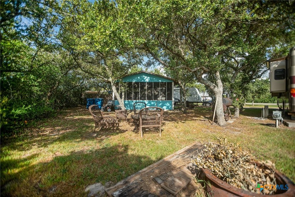 Image 8 of property listing at 1673 W Harrison, Port O'connor, TX 77982