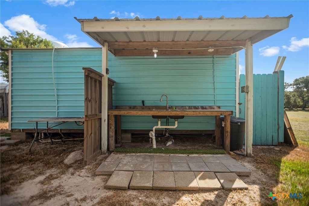Image 9 of property listing at 1673 W Harrison, Port O'connor, TX 77982