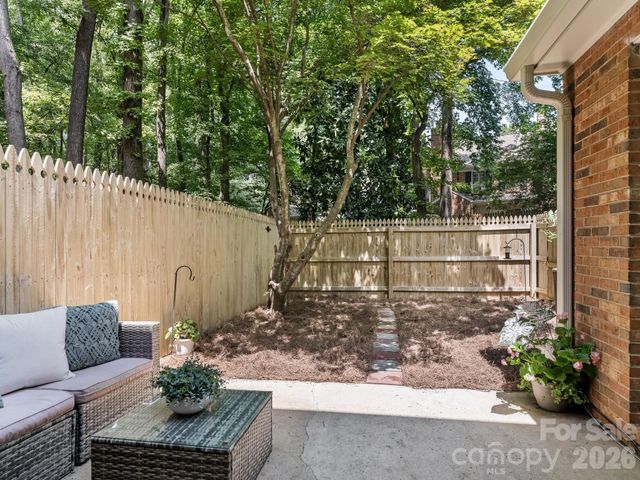 9020 Nolley Court G, Charlotte, NC 28270