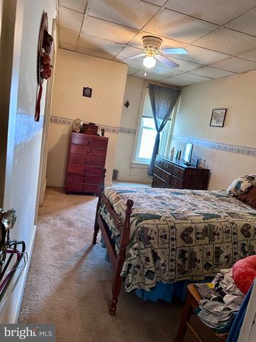 560 S 16TH ST, Reading, PA 19606