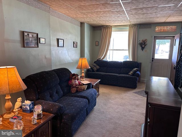 560 S 16TH ST, Reading, PA 19606