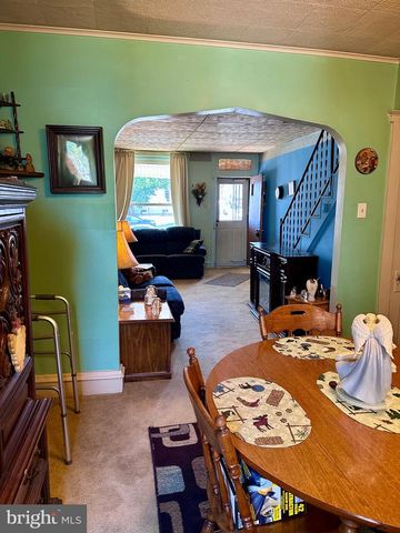 560 S 16TH ST, Reading, PA 19606