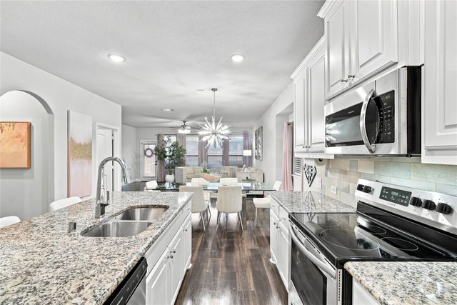 113 Cool Meadows Lane, Red Oak, TX 75154