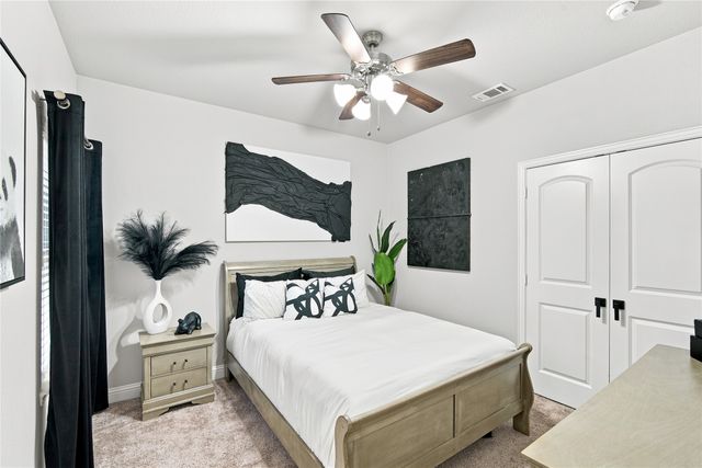 113 Cool Meadows Lane, Red Oak, TX 75154