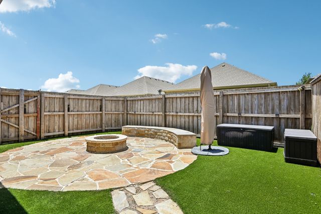 113 Cool Meadows Lane, Red Oak, TX 75154