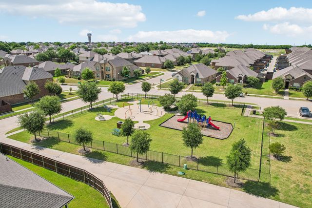 113 Cool Meadows Lane, Red Oak, TX 75154