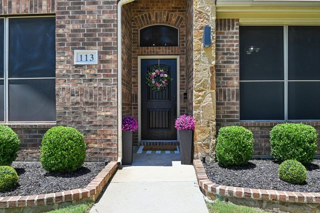 113 Cool Meadows Lane, Red Oak, TX 75154
