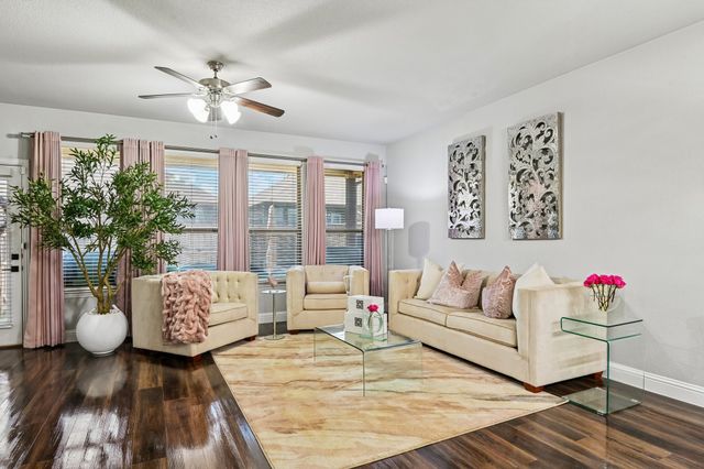 113 Cool Meadows Lane, Red Oak, TX 75154