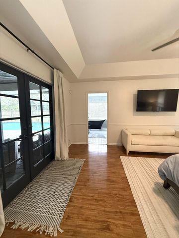 325 Knotty Wood Lane, Wellington, FL 33414
