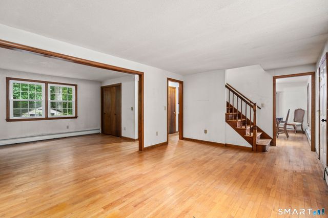 15 Happy Acres Road, Clinton, CT 06413