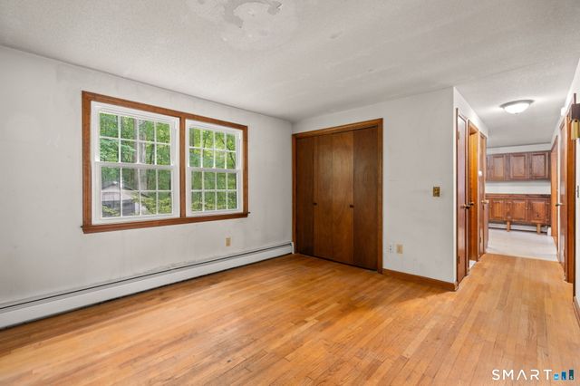 15 Happy Acres Road, Clinton, CT 06413