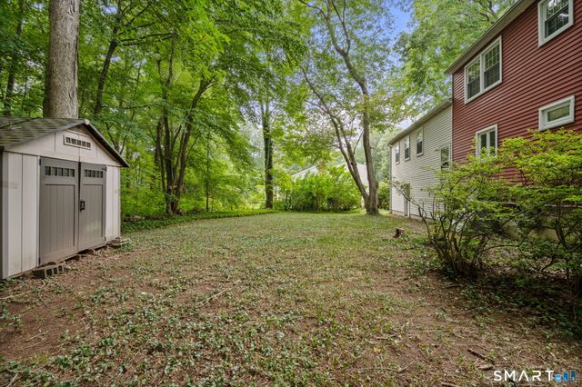 15 Happy Acres Road, Clinton, CT 06413