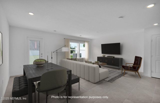 1870 NORMANDY PINES Lane, Jacksonville, FL 32221